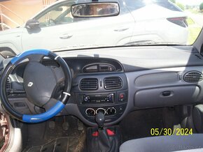 renault megane classic - 8