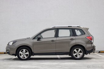 Subaru Forester 2.0 D.S CVT 108kW - 8