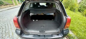 Toyota Avensis Combi TDI 2,2 - 8