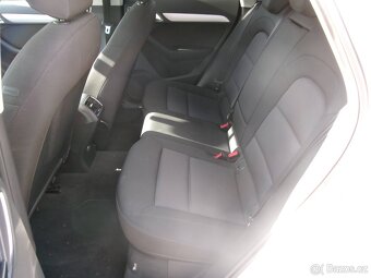 AUDI Q3 2,0TDi 110kw S-tronic LED GPS XEN 04/2016 - 8