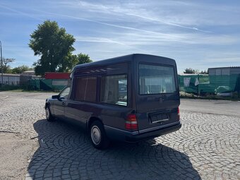 Mercedes Benz W124 pohřební speciál - 8