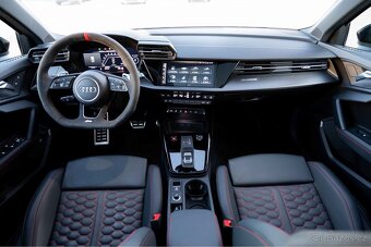 Audi RS3 2.5 TFSI quattro | 294 kW | TOP STAV |DPH - 8
