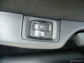 Citroen C3 1.2i Purotech Supreme po 1.majiteli 46 200km - 8