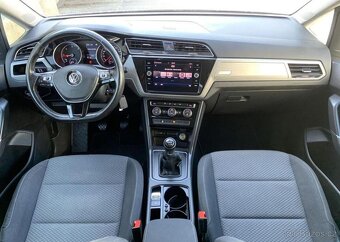 Volkswagen Touran 2.0TDi 110kw 7MÍST NAVI manuál 110 kw - 8