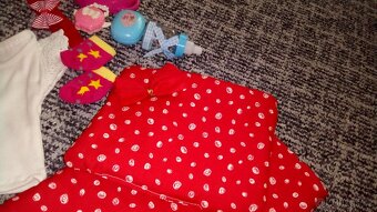 Oblečení aj.pro panenky /BB/ cena celkem - 8