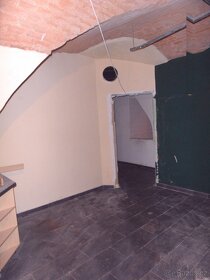 Pronájem sklepních prostor.420 m2 v centru Liberce - 8