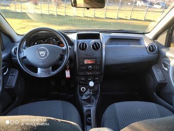 DACIA DUSTER 1.6i 4x4 - 8