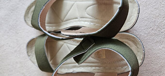 Nové dámské sandálky, sandály, sandále na klínku, 40, khaki - 8