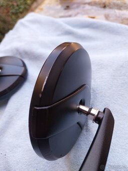 Zpětná zrcátka - 8