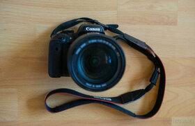 Canon EOS 750D + Sigma 17-50 f/2.8 - 8