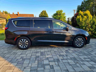 Chrysler Pacifica 3,6 Touring L, nový model, DPH - 8