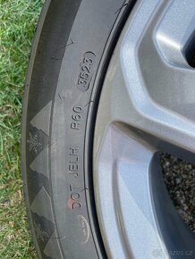 Alu kola Ford Focus 5x108 R16 ET50 - zimní pneu - 8