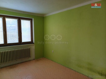 Prodej bytu 3+1, 69 m², Klatovy, ul. Plánická - 8
