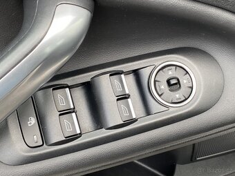 Ford Mondeo 2.0 TDCi ,  120 kW nafta, 2011 - 8