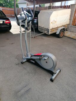 Eliptický trenažer HAMMER, ( orbitrek, rotoped) 130kg - 8