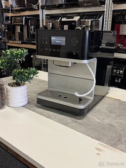Kávovar Miele CM 6100 - 8