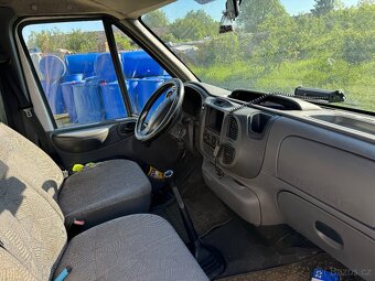 Ford tranzit 2.0hdi 9 místný - 8