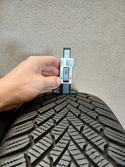ZIMNÍ pneu Continental 205/55/r16 4ks - 8
