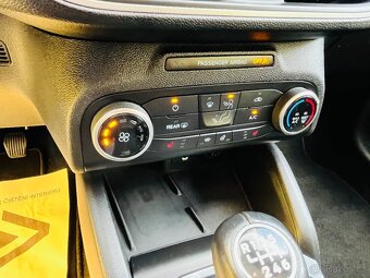 FORD FOCUS 1.5 TDCi 88 kW 6RYCHL VYHŘEV SKLA SEDAČEK A VOLAN - 8