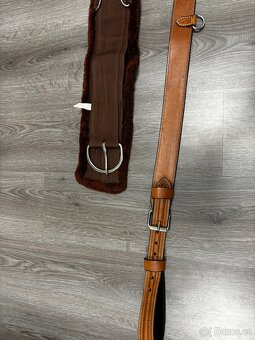 Westernové sedlo 15” komplet + uzdečka s otěžemi - 8