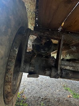 Vlečka za traktor - 8