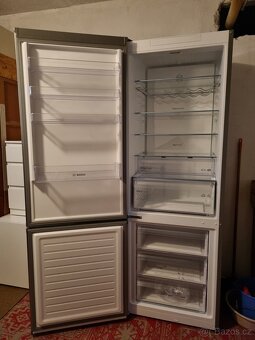 Chladnička s mrazničkou Bosch Serie 4 KGN497LDF PerfectFit k - 8