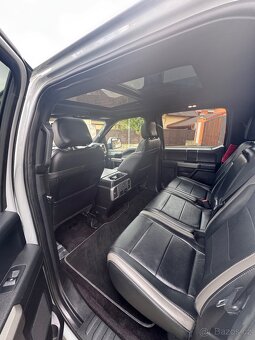 Ford F-150 Raptor - 8