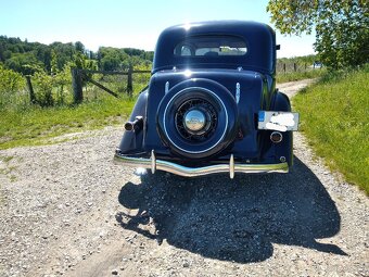 Ford V8 - 8