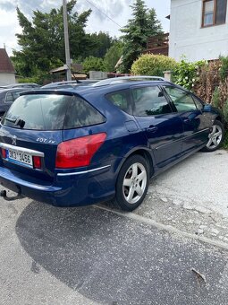 Peugeot 407 - 8