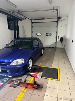 Honda Civic vti Type-s - 8