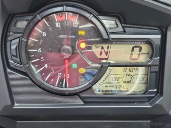 Suzuki DL 650 V-Strom XT - 8
