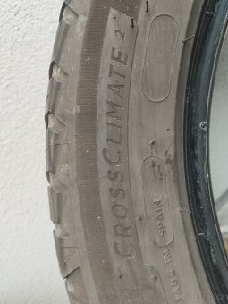 235/45/17 celoroční pneumatiky Michelin crossclimate 2 - 8