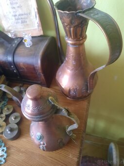 Mosazné svícny a nádobí - 8