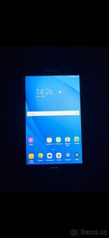 Prodám tablet Samsung - 8