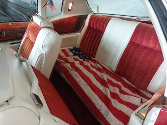 Cadillac Eldorádo - 8