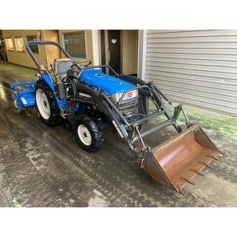 Malotraktor Iseki s čelním nakladačem - 8