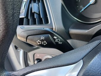 Ford Grand C-MAX 1.6HDi , 70 kW nafta, 2015 - 8
