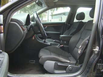 Audi A4 2.5TDi V6 - 8