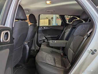 Kia Cee´d SW 1.6CRDi 100kW KAMERA, LANE, ČR - 8