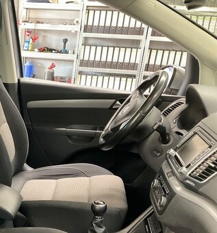 Volkswagen Sharan 2.0 Tdi 125KW r.2012 JEN 179tis km - 8