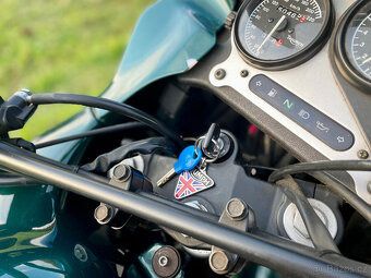 Motorka Triumph Tiger 900 (T400) 1997 - cestovní enduro - 8