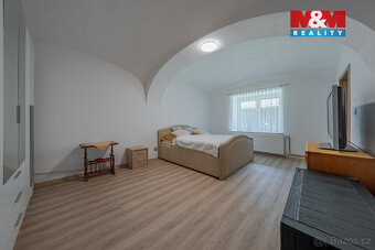 Prodej rodinného domu, 180 m², Zubří, ul. Starozuberská - 8