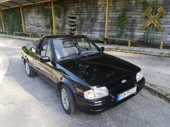 ford escort cabrio mkIV - 8