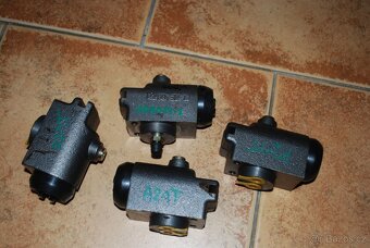 Avia A15 - A21, A21T - Nové brzdové válečky - 8