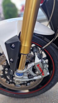 Triumph Speed Triple R - 8