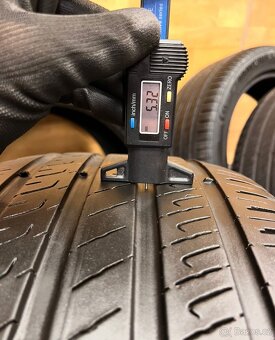 Letní pneu 255/45/19 - 8