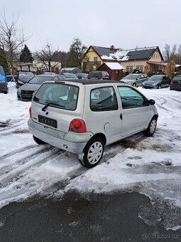 Renault Twingo 1.2 i 43kW - 8