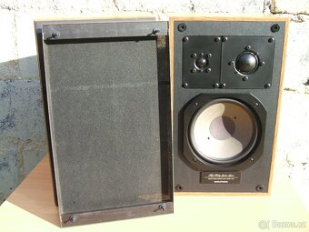 GRUNDIG HiFi Box 660a - legendární repro - 8
