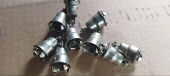 Ráfek kola vahadla ventilů benzinový ventil KP-15A - 8