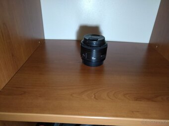 Canon eos 70D+EFS 18-55 mark 3+ EF 50 f1.8 - 8